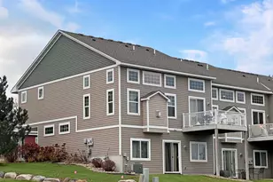 15125 Maryland Ave, Savage, MN 55378 - Photo 3