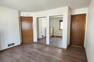 4041 Maureen Dr NE, Columbia Heights, MN 55421 - Photo 7