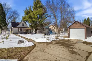 729 6th Ave SW, Faribault, MN 55021 - Photo 37