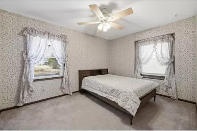 1656 Upper 55th Street E, Inver Grove Heights, MN 55077 - Photo 13