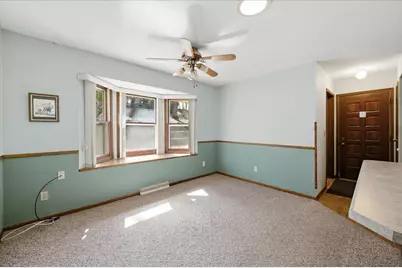 1656 Upper 55th Street E, Inver Grove Heights, MN 55077 - Photo 5