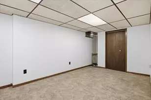 1656 Upper 55th St E, Inver Grove Heights, MN 55077 - Photo 31