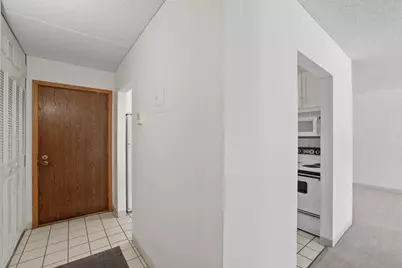 10531 Cedar Lake Road #312, Hopkins, MN 55305 - Photo 13
