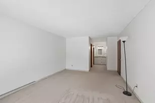 10531 Cedar Lake Rd, Hopkins, MN 55305 - Photo 21