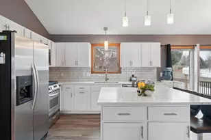 10780 Sailor Way, Woodbury, MN 55129 - Photo 9