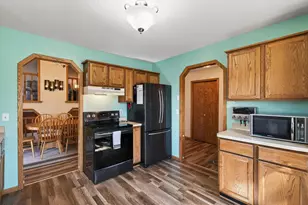 1325 Roosevelt St, Anoka, MN 55303 - Photo 9