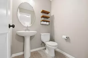 11725 35th St N, Lake Elmo, MN 55042 - Photo 9