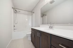 11725 35th St N, Lake Elmo, MN 55042 - Photo 17