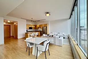 215 10th Ave S, Minneapolis, MN 55415 - Photo 5