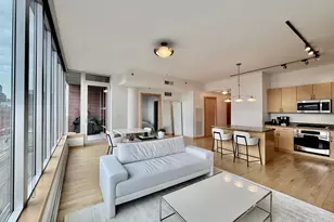 215 10th Ave S, Minneapolis, MN 55415 - Photo 5