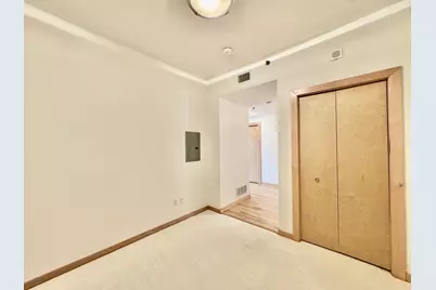 215 10th Avenue S #534, Minneapolis, MN 55415 - Photo 19