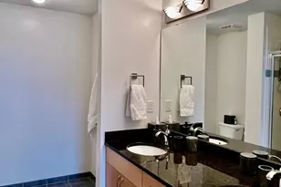 215 10th Ave S, Minneapolis, MN 55415 - Photo 15