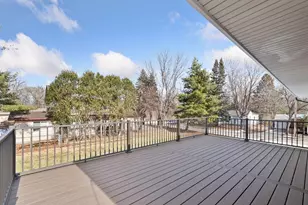 10100 W 34th St, Minnetonka, MN 55305 - Photo 45