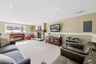 10100 W 34th St, Minnetonka, MN 55305 - Photo 33