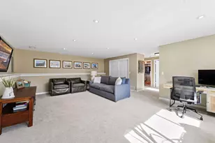 10100 W 34th St, Minnetonka, MN 55305 - Photo 31