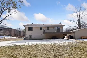 10100 W 34th St, Minnetonka, MN 55305 - Photo 43