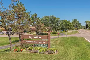 10100 W 34th St, Minnetonka, MN 55305 - Photo 49