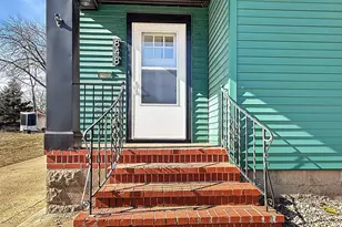 848 S Park St, Fairmont, MN 56031 - Photo 3