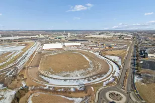 2574 Vierling Dr E, Shakopee, MN 55379 - Photo 39