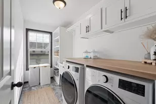 2574 Vierling Dr E, Shakopee, MN 55379 - Photo 17