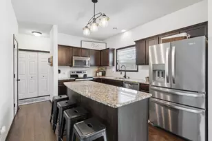 2574 Vierling Dr E, Shakopee, MN 55379 - Photo 11