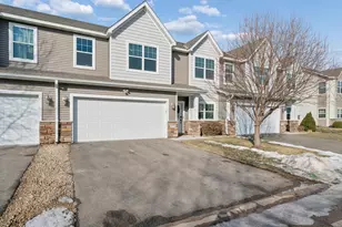 2574 Vierling Dr E, Shakopee, MN 55379 - Photo 41