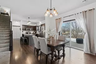 2574 Vierling Dr E, Shakopee, MN 55379 - Photo 9