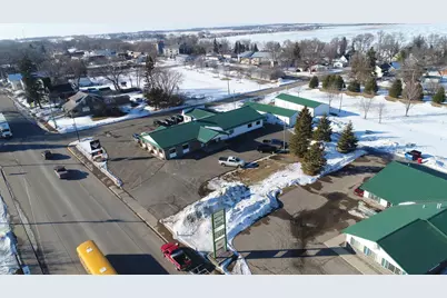 201 E Nokomis Street, Osakis, MN 56360 - Photo 3