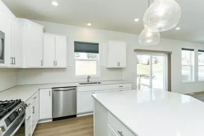 4933 Noble Drive NW, Rochester, MN 55901 - Photo 15