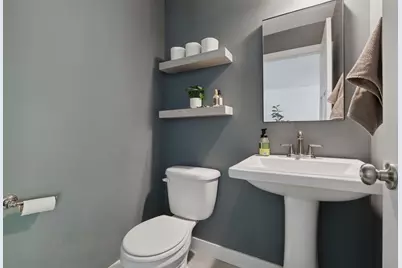 2084 Reaney Avenue E, Saint Paul, MN 55119 - Photo 11