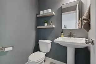 2084 Reaney Ave E, Saint Paul, MN 55119 - Photo 11