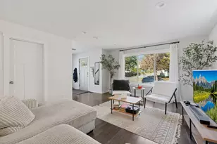 2084 Reaney Ave E, Saint Paul, MN 55119 - Photo 5