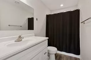 2084 Reaney Ave E, Saint Paul, MN 55119 - Photo 15