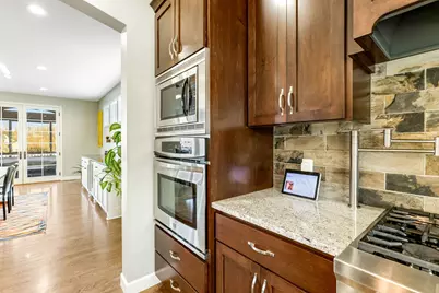 7744 Stafford Trail, Savage, MN 55378 - Photo 29