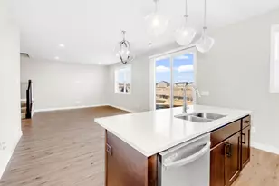 7065 181st St W, Lakeville, MN 55044 - Photo 5