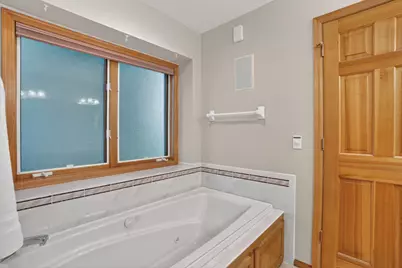 13452 Flagstaff Avenue, Apple Valley, MN 55124 - Photo 21