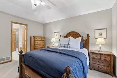 13452 Flagstaff Avenue, Apple Valley, MN 55124 - Photo 17