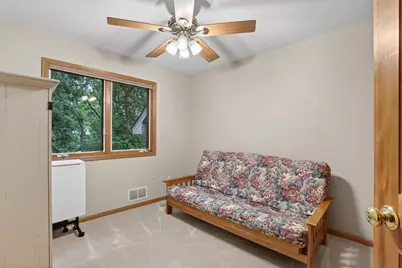 13452 Flagstaff Avenue, Apple Valley, MN 55124 - Photo 25