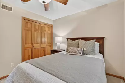 13452 Flagstaff Avenue, Apple Valley, MN 55124 - Photo 27