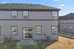 10529 Harbor Ln, Maple Grove, MN 55369 - Photo 3