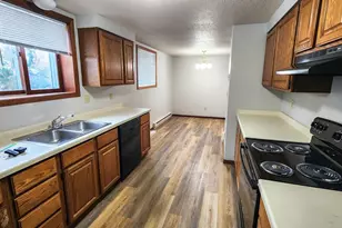 1334 17th St S, Fargo,  58103 - Photo 3