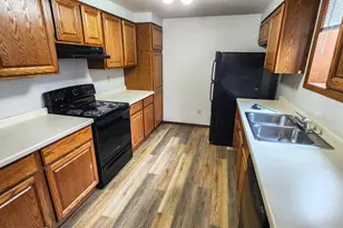 1334 17th St S, Fargo,  58103 - Photo 5