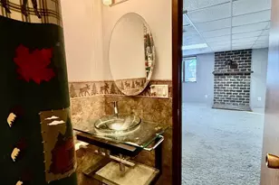 300 19th Ave NE, Waseca, MN 56093 - Photo 15