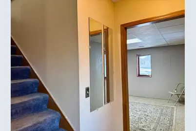 300 19th Avenue NE, Waseca, MN 56093 - Photo 9