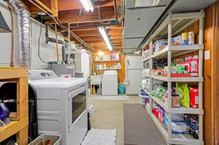 1145 Willow Dr S, Wayzata, MN 55391 - Photo 9