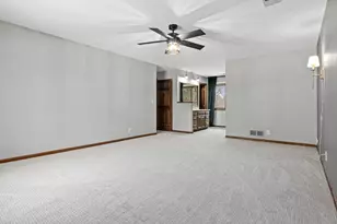 5816 Oxford St N, Shoreview, MN 55126 - Photo 19