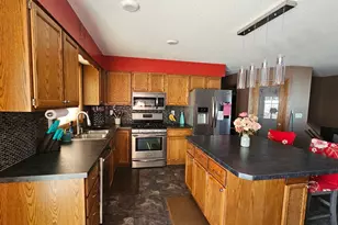 2922 23rd Ave S, Fargo,  58103 - Photo 5