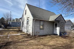 301 State St, Tyler, MN 56178 - Photo 15