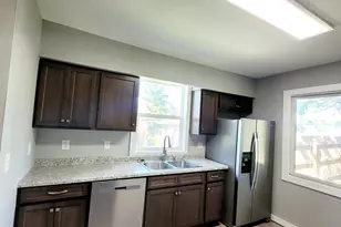 322 E Vine St, Mankato, MN 56001 - Photo 13