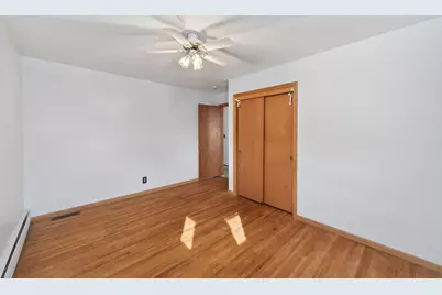 3960 Arthur Street NE, Columbia Heights, MN 55421 - Photo 33